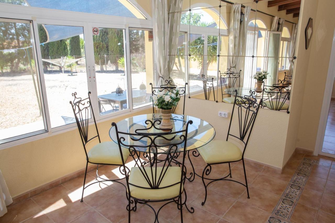 Villa Mariana Almeria Bagian luar foto
