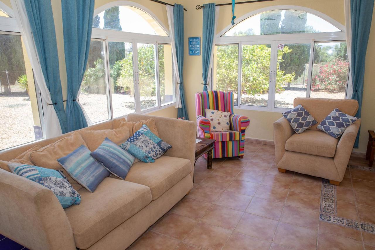 Villa Mariana Almeria Bagian luar foto