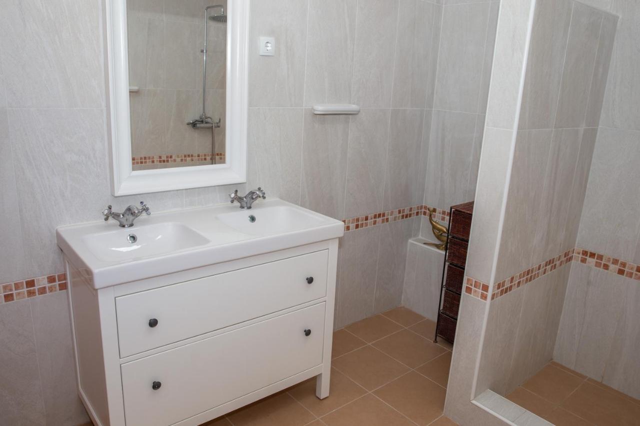 Villa Mariana Almeria Bagian luar foto