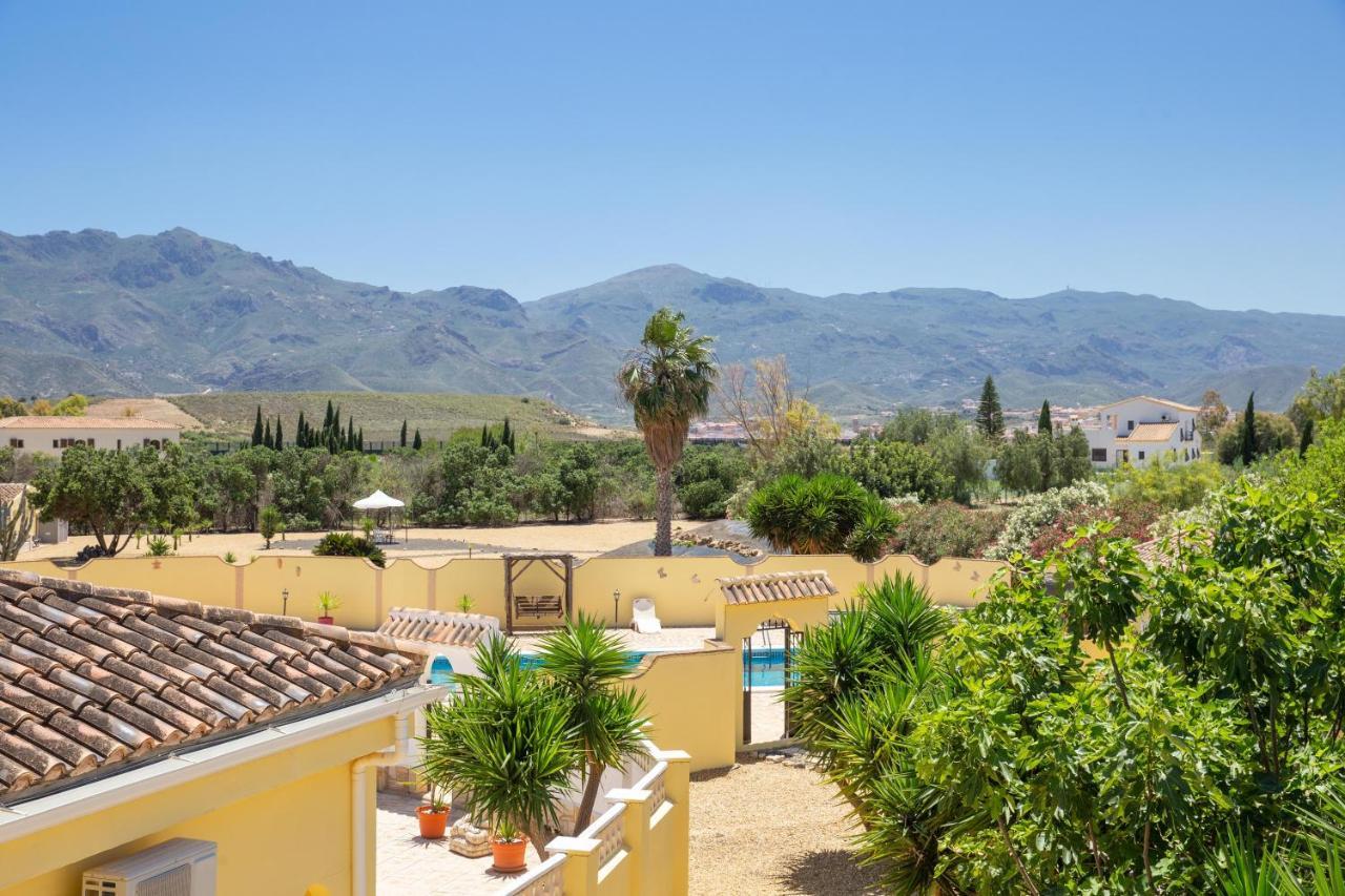 Villa Mariana Almeria Bagian luar foto
