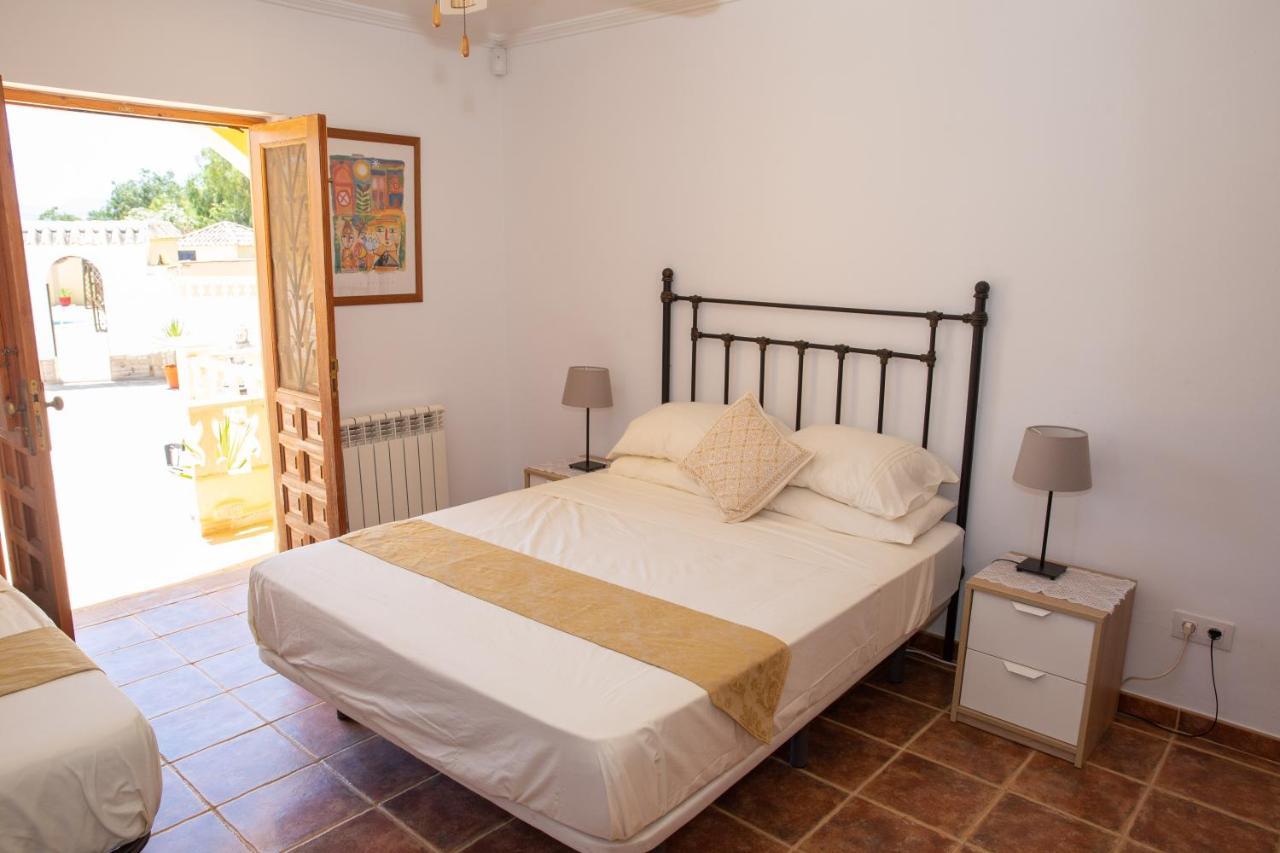 Villa Mariana Almeria Bagian luar foto